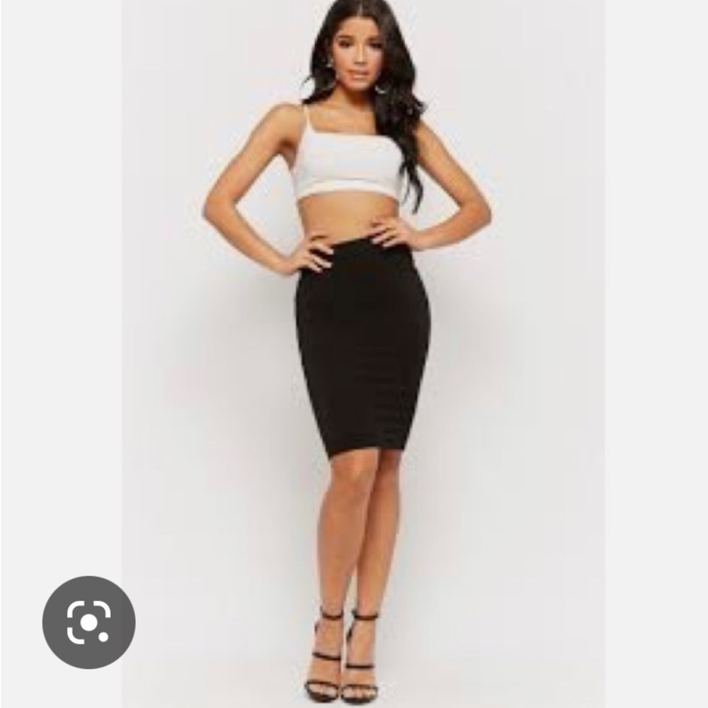 💕 Forever 21 pencil skirt